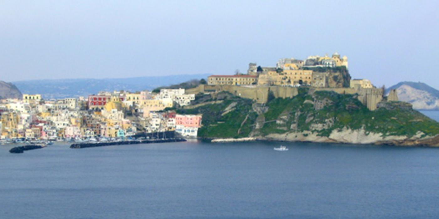 Procida 2022: sprigionarti – Palazzo d’Avalos, Procida